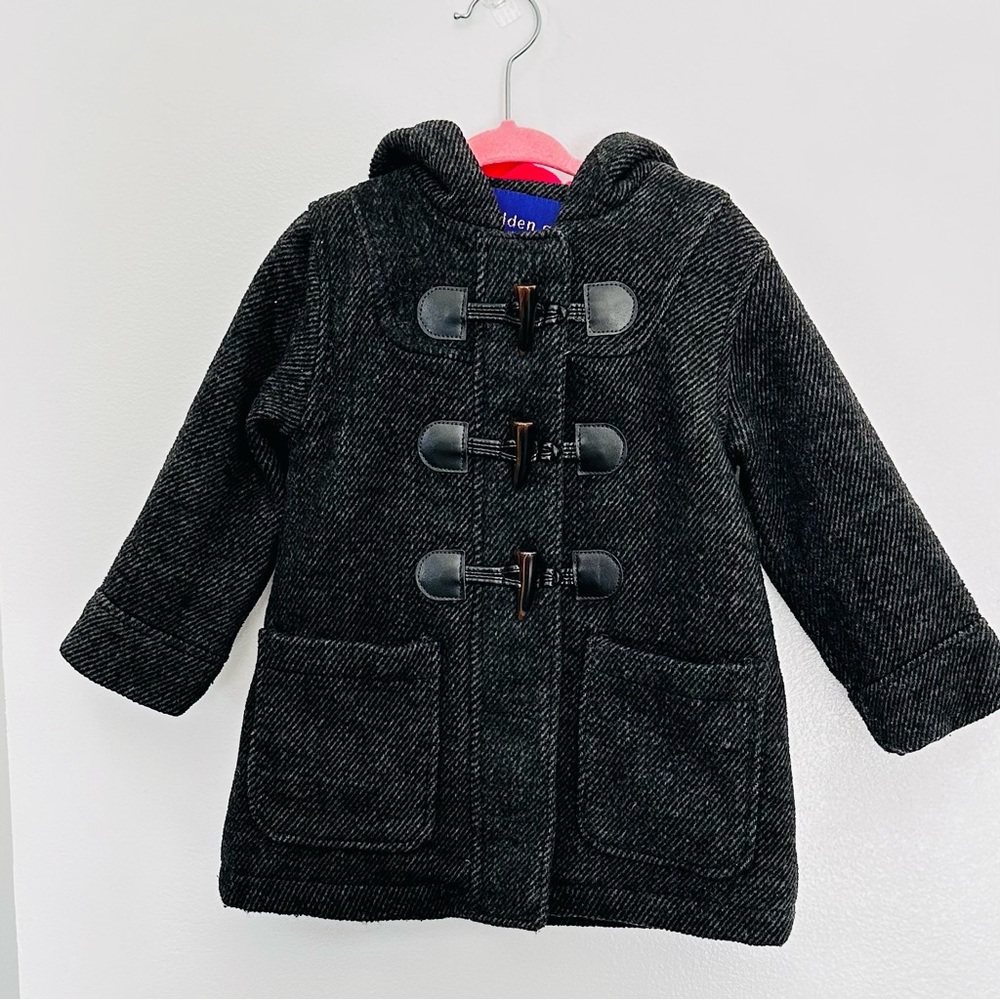 Madden Girl, size 2T, used in perfect condition